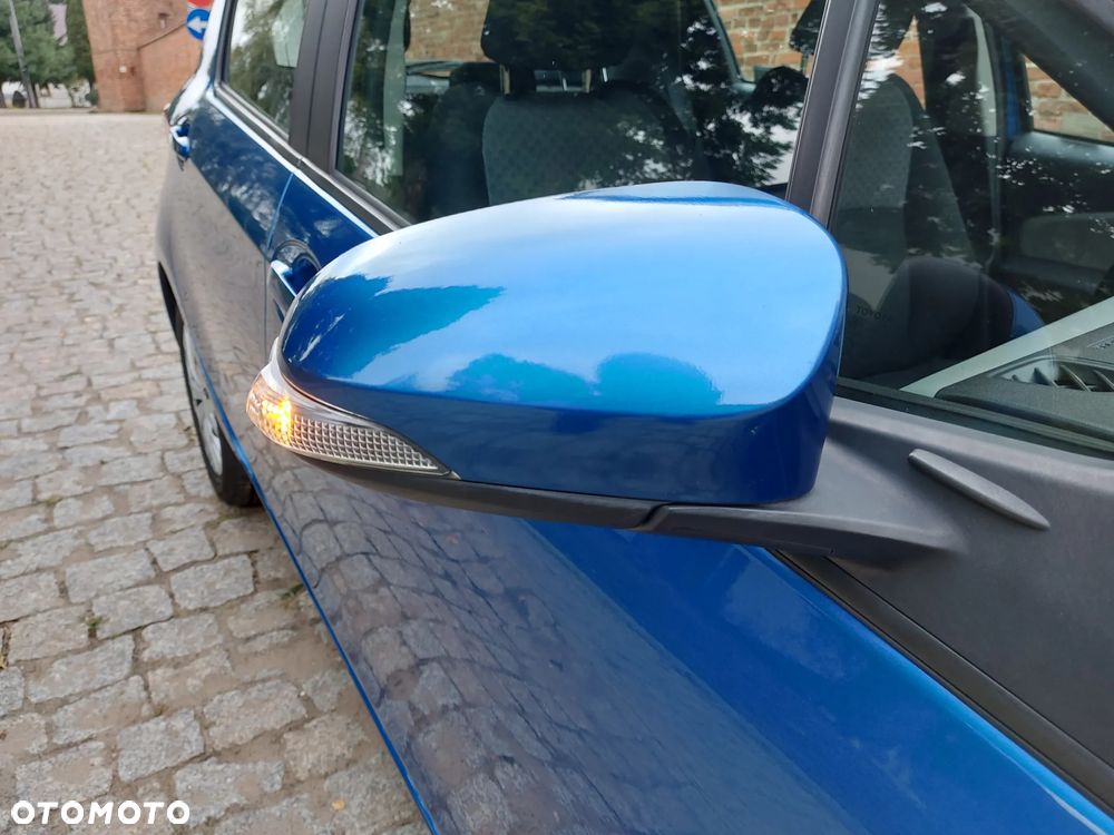 Toyota Yaris 1.33 Active - 24