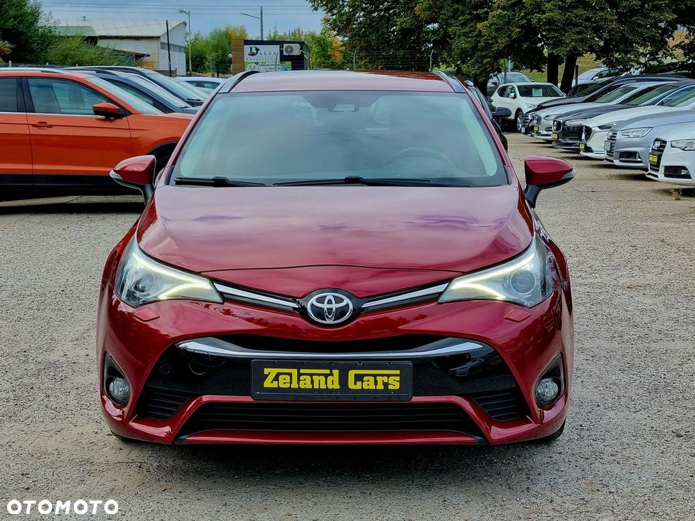Toyota Avensis 1.8 Premium - 2