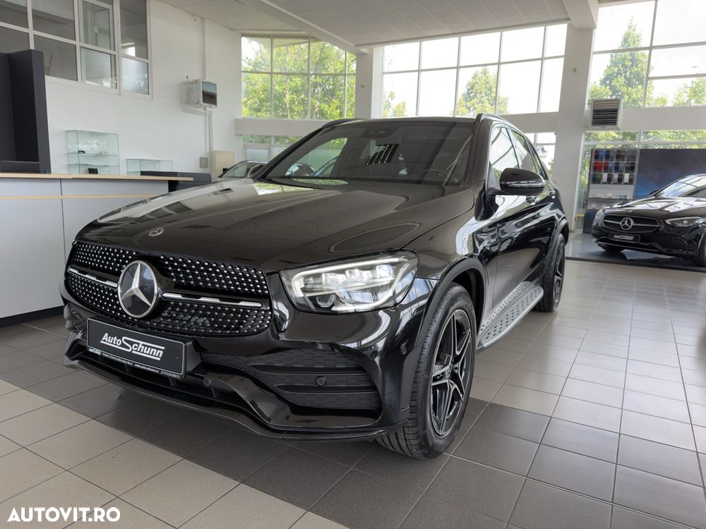 Mercedes-Benz GLC 200 4MATIC 9G-TRONIC AMG Line - 3