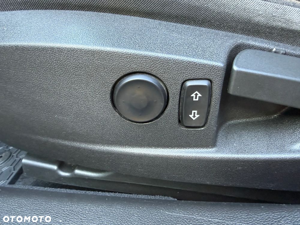 Opel Insignia 2.0 CDTI Sports Tourer Active - 30