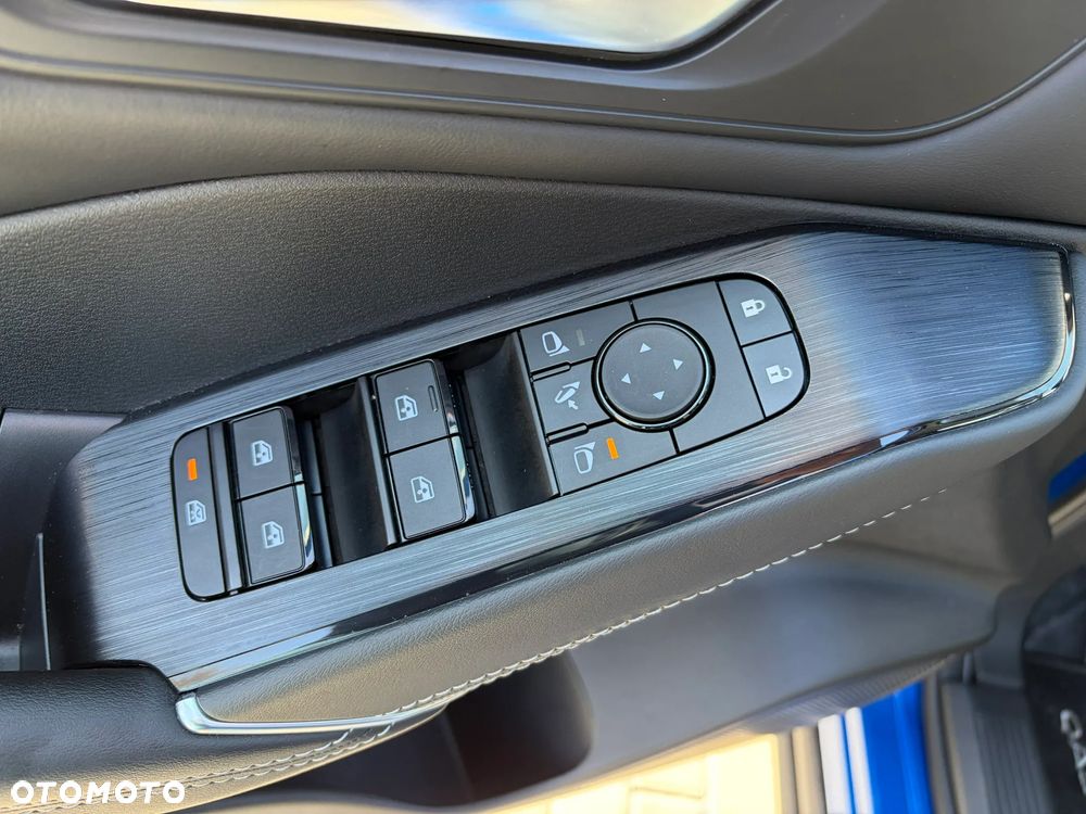 Nissan Qashqai 1.3 DIG-T MHEV N-Connecta Xtronic - 9