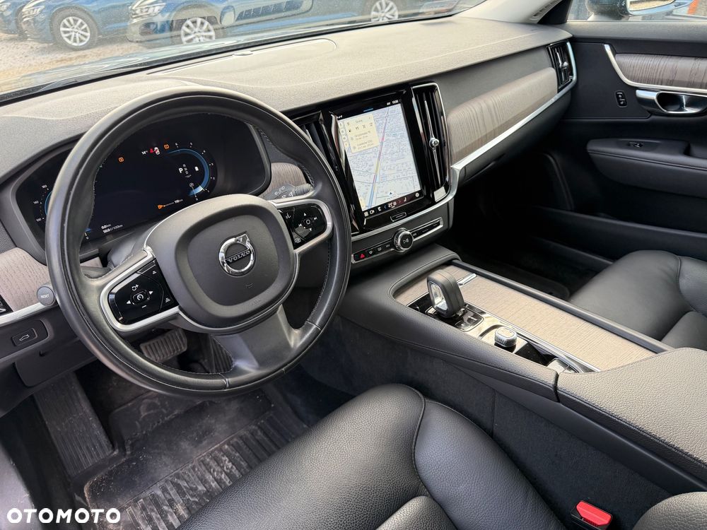 Volvo V90 Cross Country D5 AWD Pro - 23