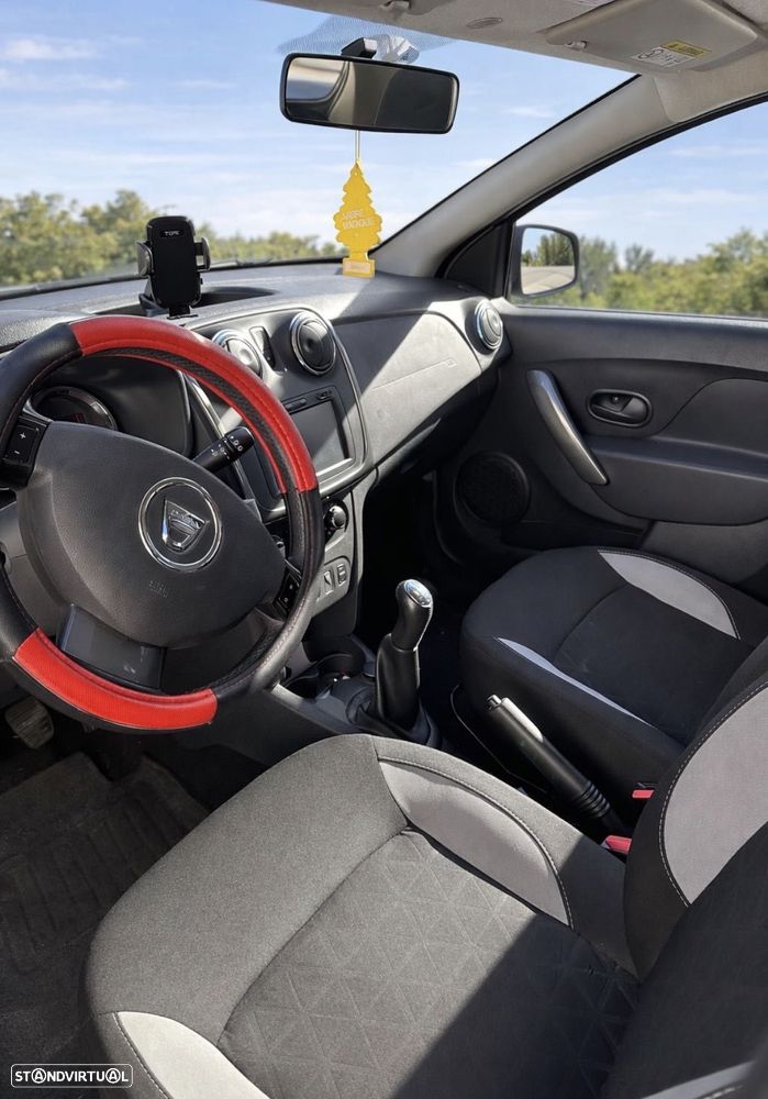 Dacia Sandero 0.9 TCe Stepway - 3