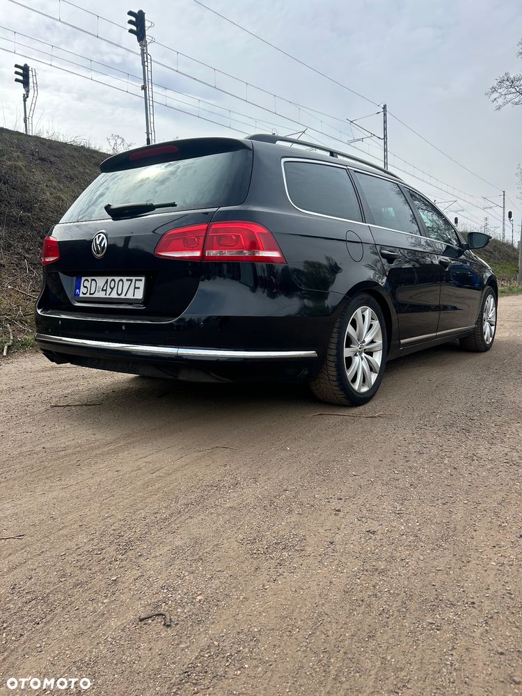 Volkswagen Passat 2.0 TDI Comfortline DSG - 3