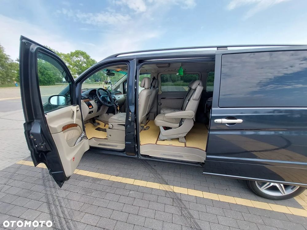 Mercedes-Benz Viano - 32