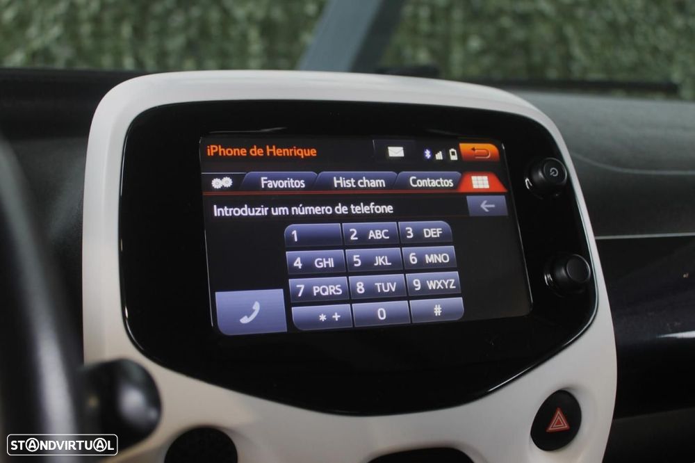 Peugeot 108 1.2 PureTech Allure - 20