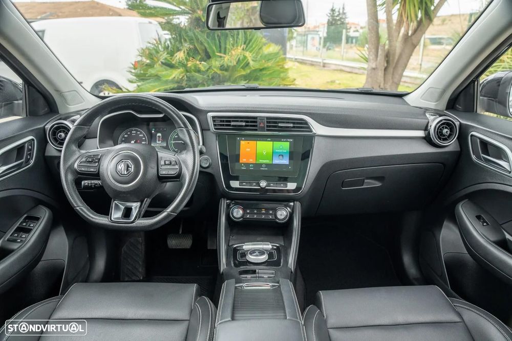 MG ZS Luxury - 9
