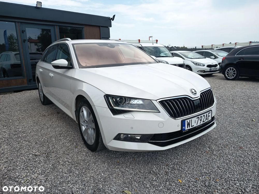Skoda Superb 2.0 TDI Style DSG7 - 11