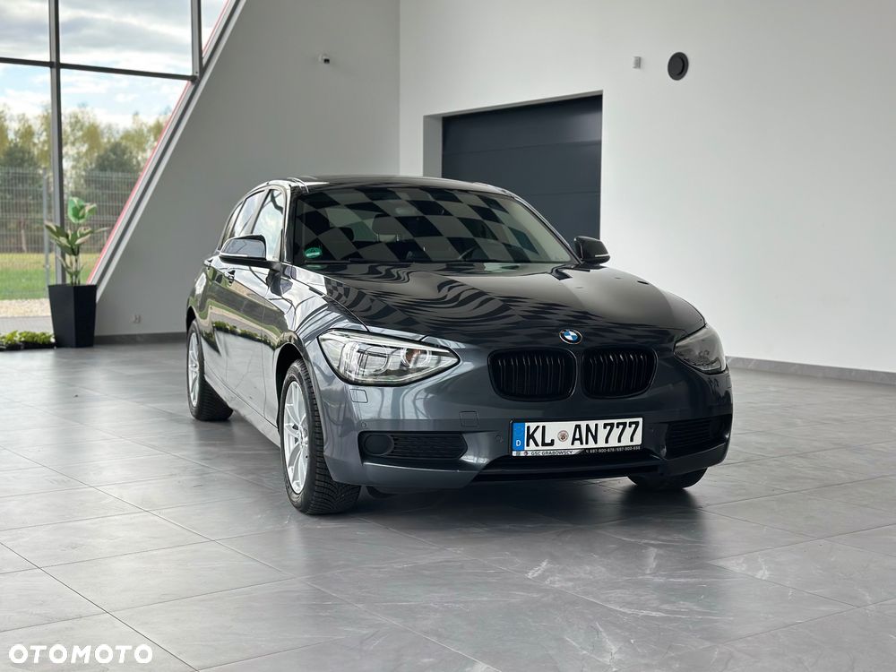 BMW Seria 1 116i - 1