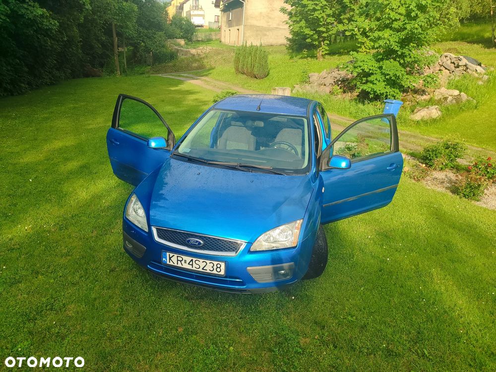 Ford Focus 1.6 16V Style - 3