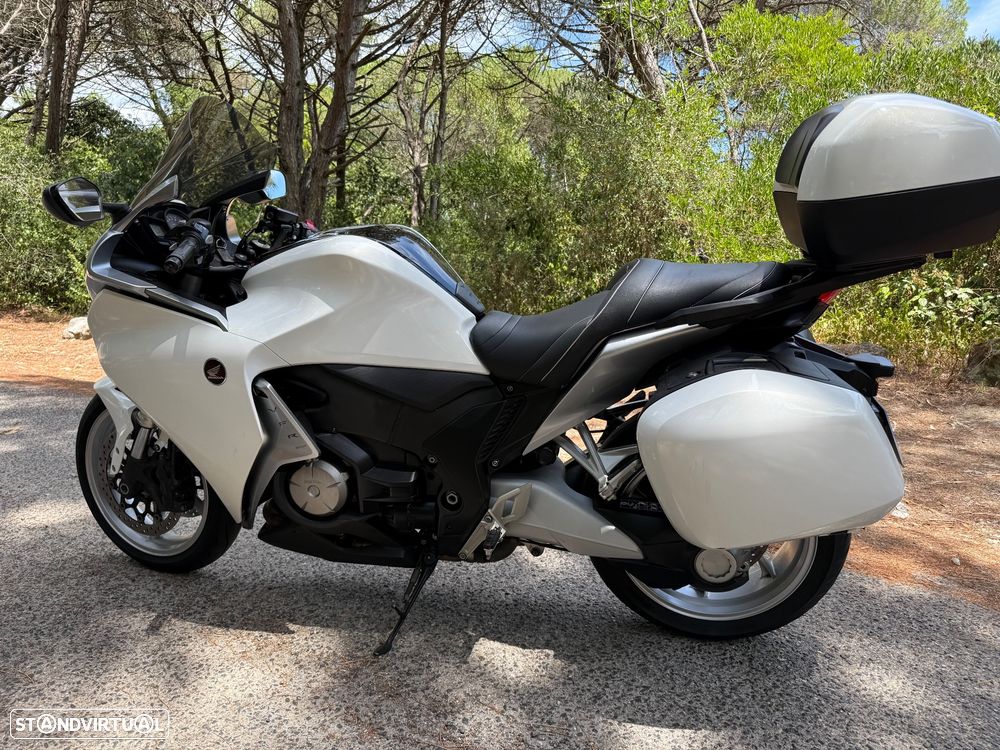 Honda VFR 1200 DCT - 23