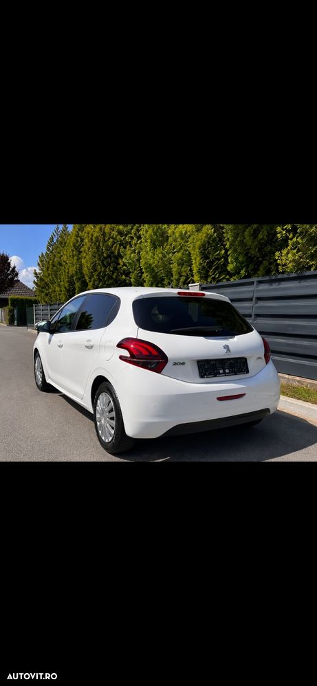 Peugeot 208 PureTech 82 Start & Stop Style - 4