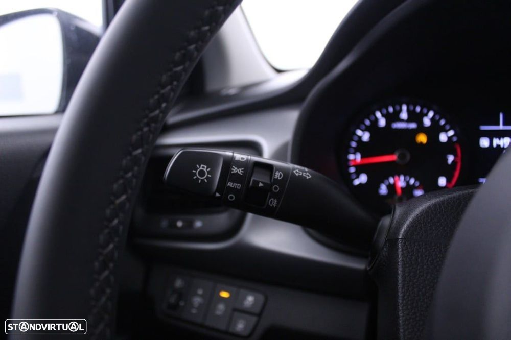 Kia Rio 1.2 CVVT Dynamic - 24