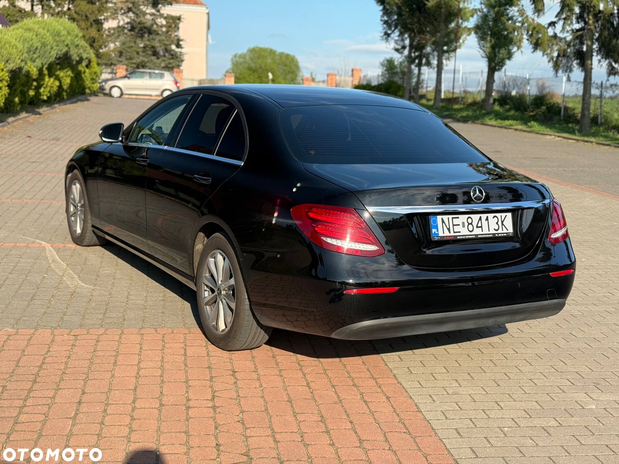 Mercedes-Benz Klasa E 200 d 9G-TRONIC - 16