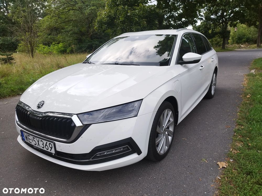 Skoda Octavia 1.4 TSI Plug-In Hybrid Style DSG - 1