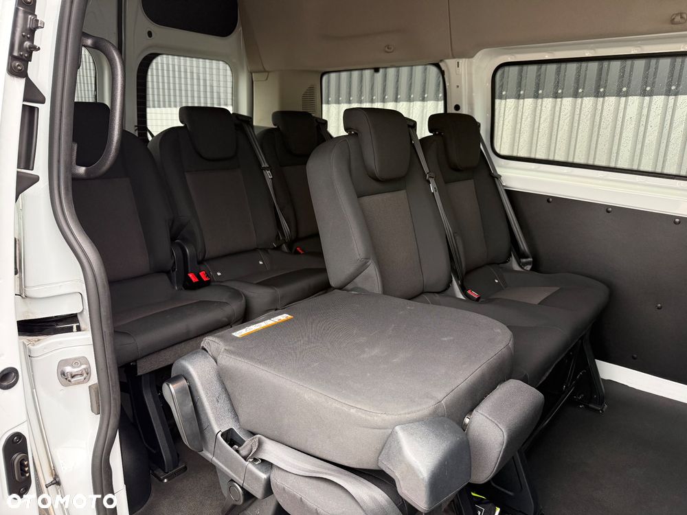 Ford Transit Custom 290 L2H1 Limited - 9