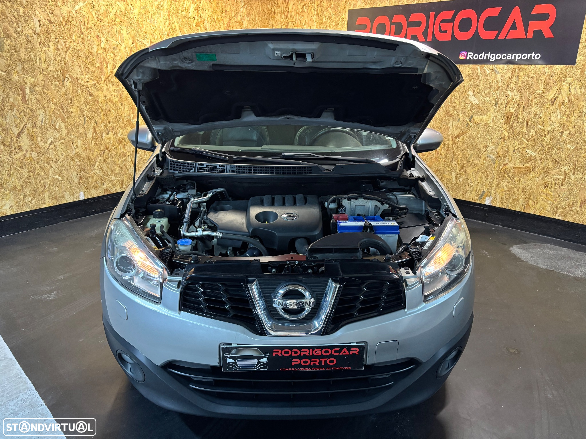Nissan Qashqai +2 1.5 dCi Tekna Pele Preto +Navi - 32