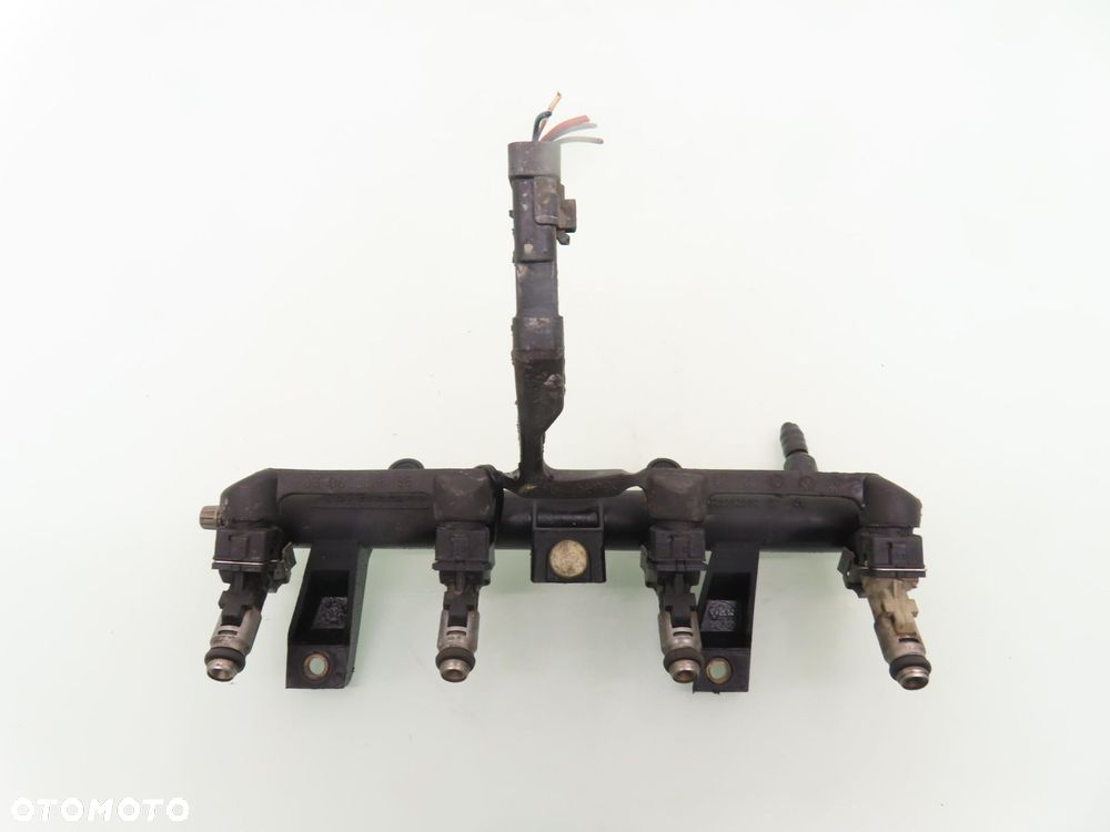 LISTWA WTRYSKOWA PEUGEOT 206 1.4 9628982980D - 1