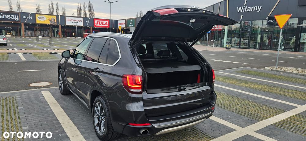 BMW X5 xDrive35i Edition Exclusive - 27