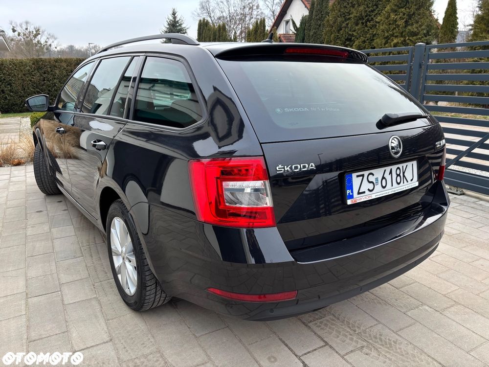 Skoda Octavia 2.0 TSI Ambition DSG - 5