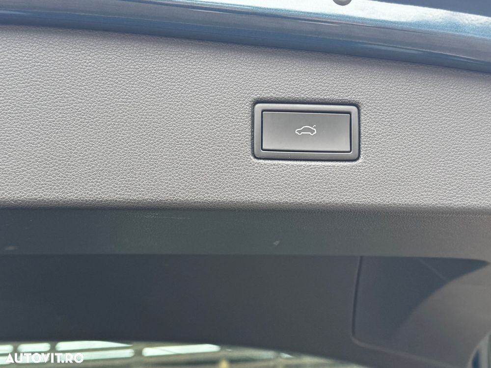 Volkswagen Tiguan 2.0 TDI DSG Elegance - 23