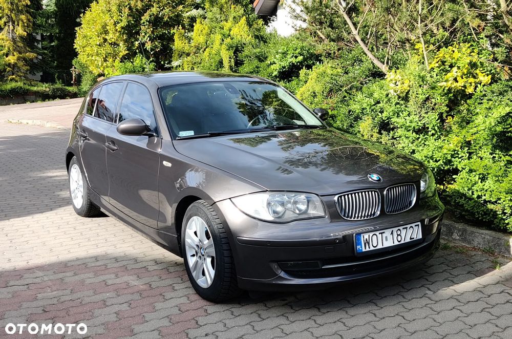 BMW Seria 1 120d DPF - 2
