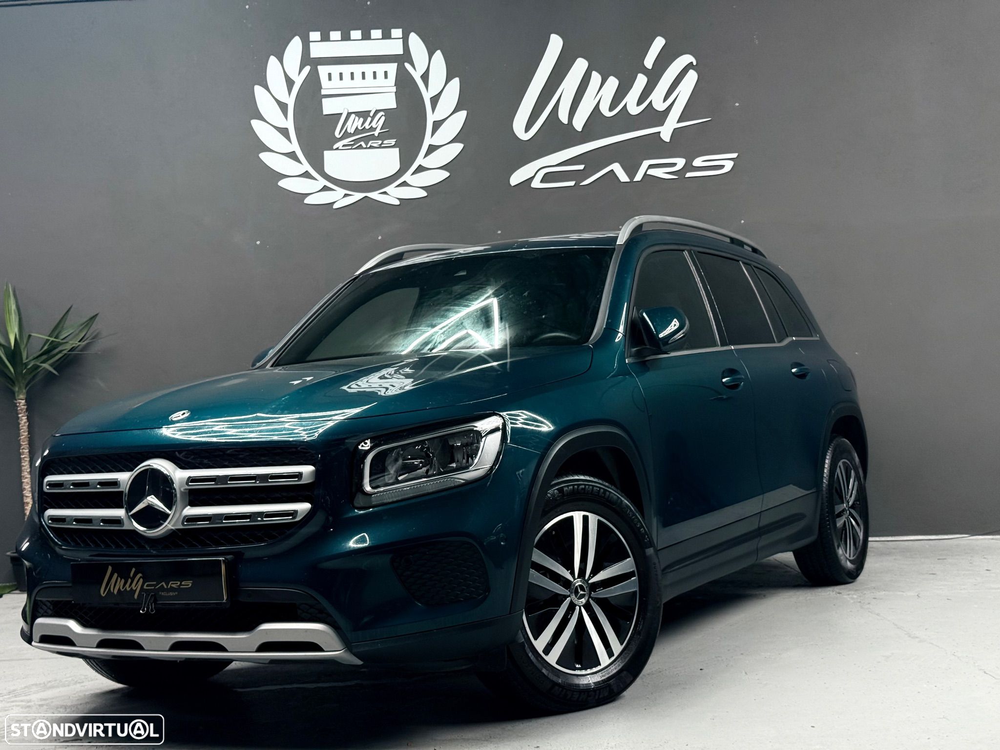 Mercedes-Benz GLB 200 d 4Matic 8G-DCT EDITION 2022 - 1