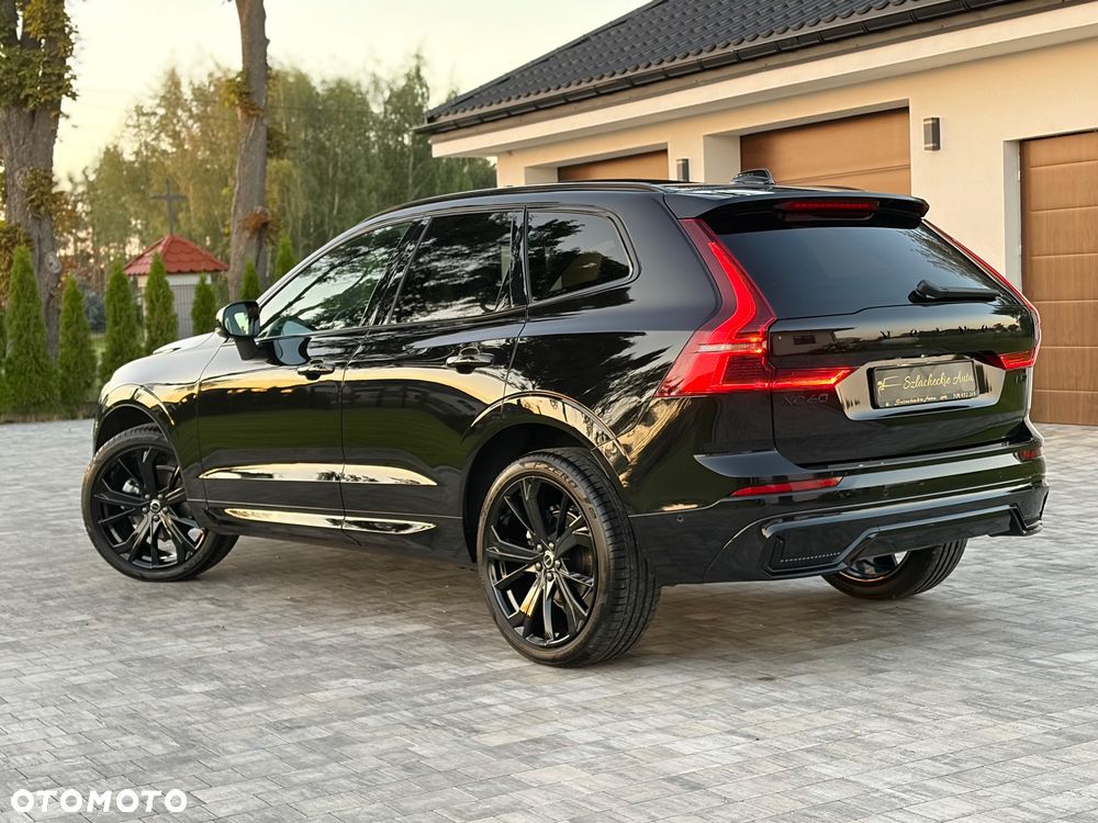 Volvo XC 60 B5 B AWD Ultra Black Edition - 12