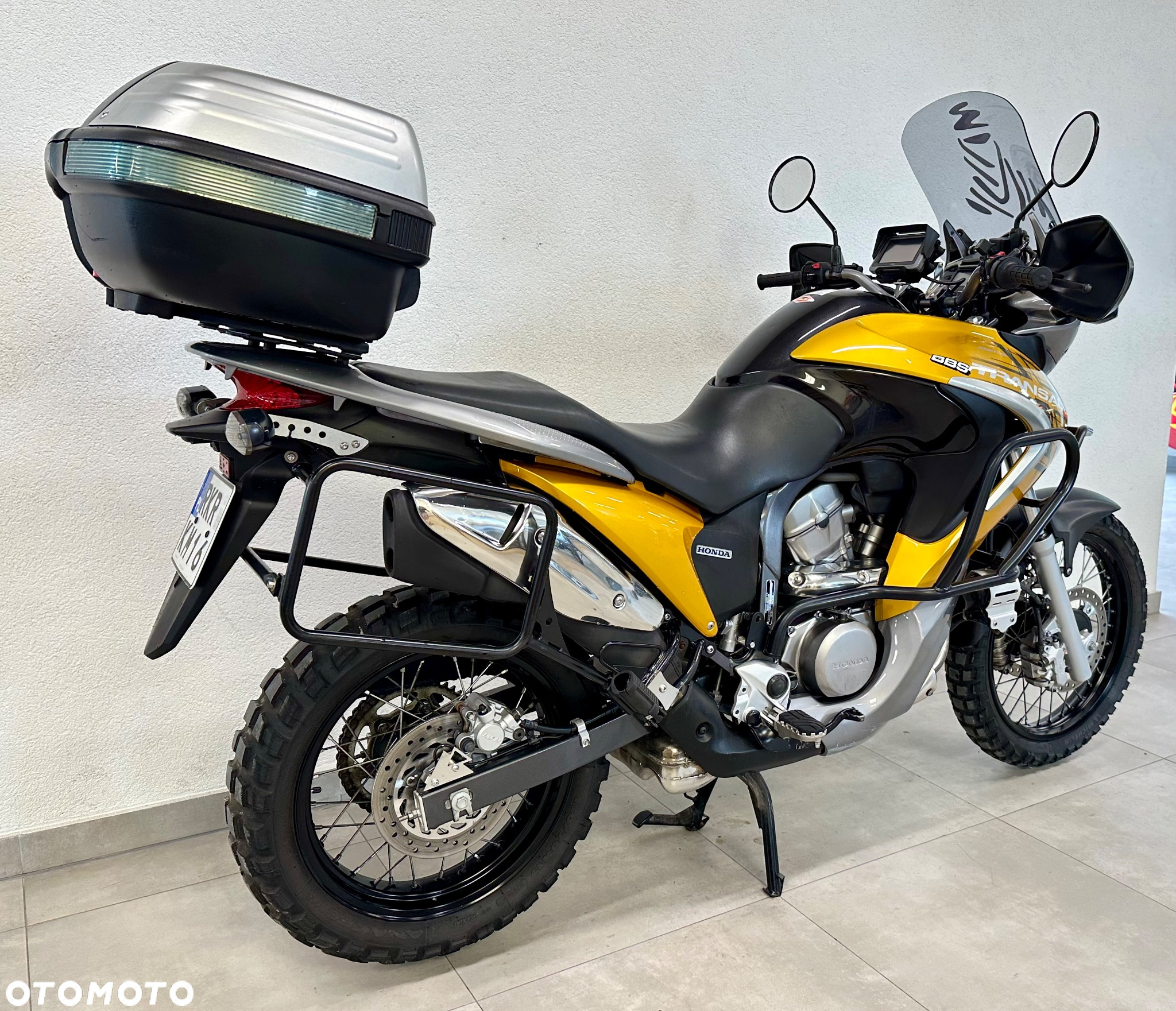 Honda XL - 6