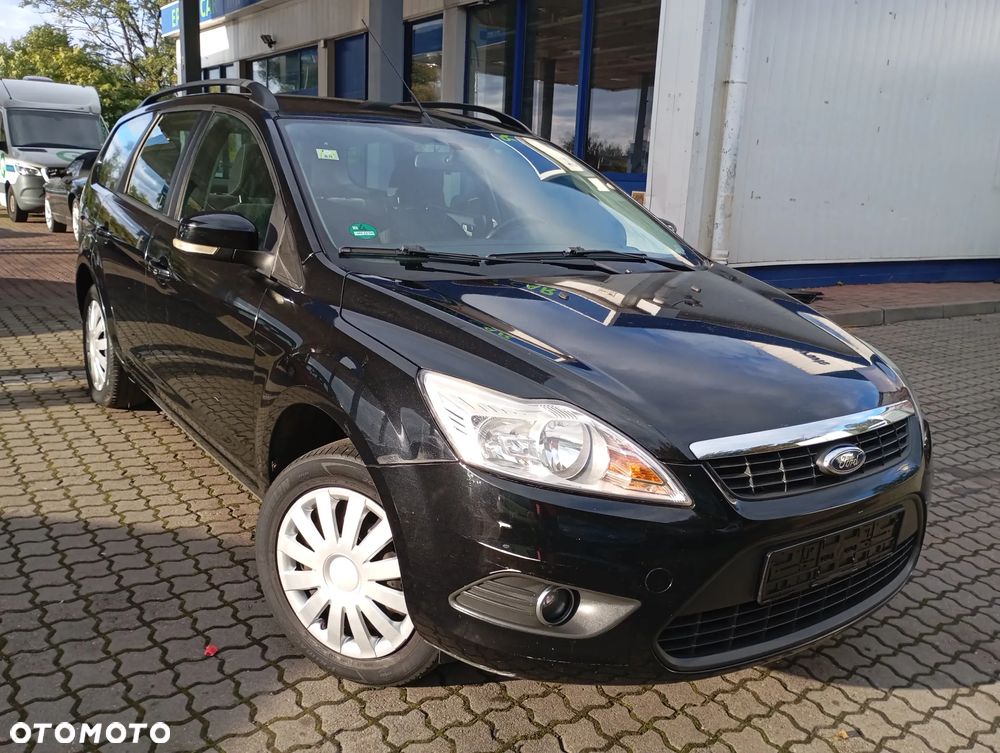 Ford Focus Turnier 1.6 16V Ambiente - 3
