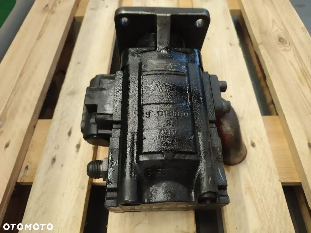 Pompa KP303805S6 Casappa 79932860 TLB1 TEREX 860 SX - 8