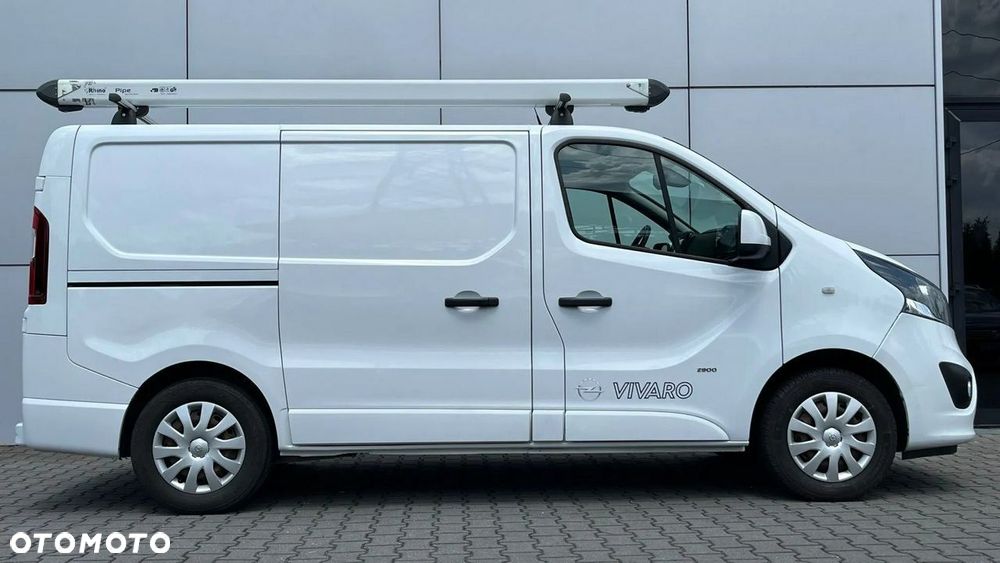 Opel Vivaro - 8