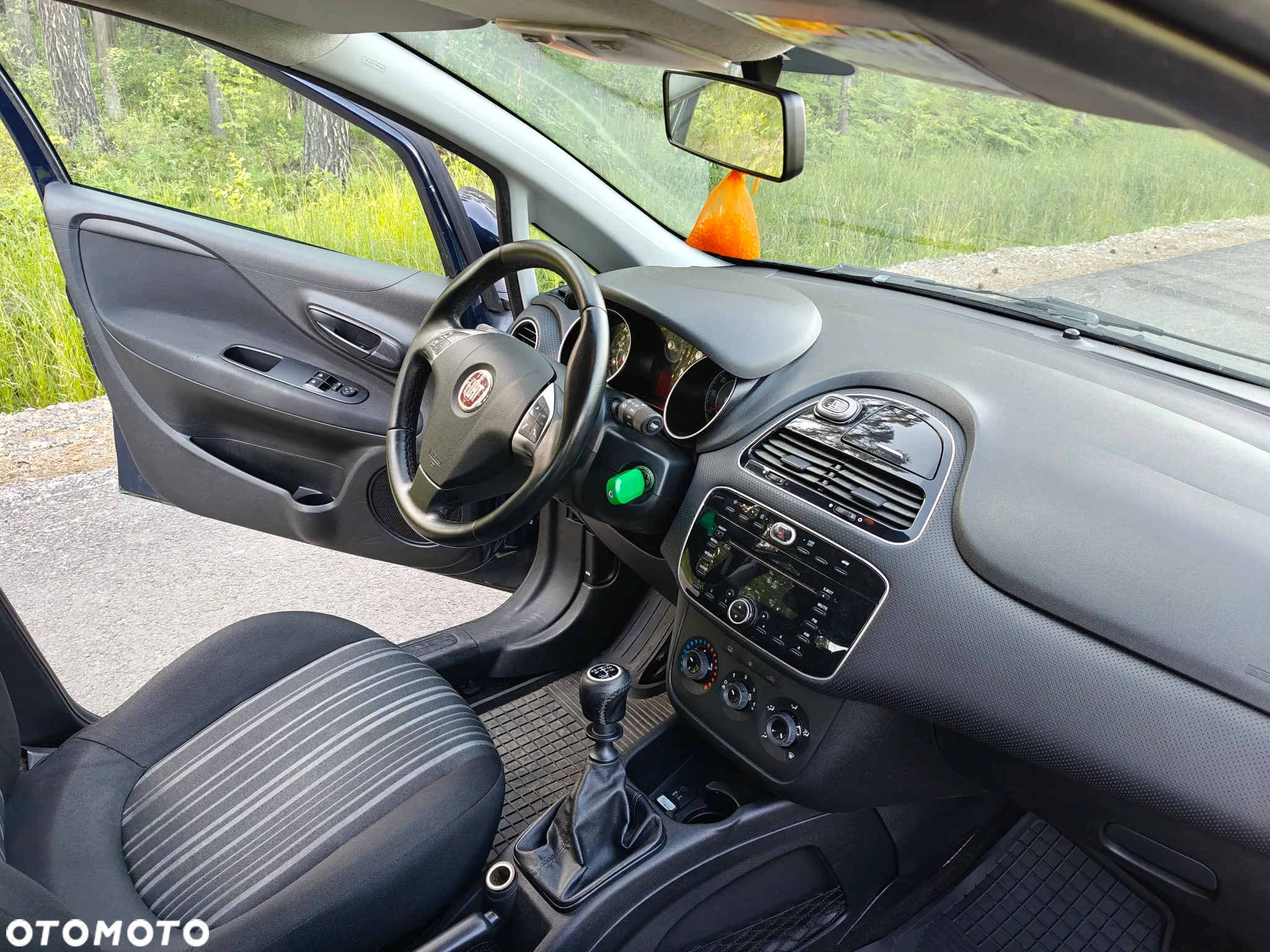 Fiat Punto Evo 1.4 8V Estiva Blue&Me - 6