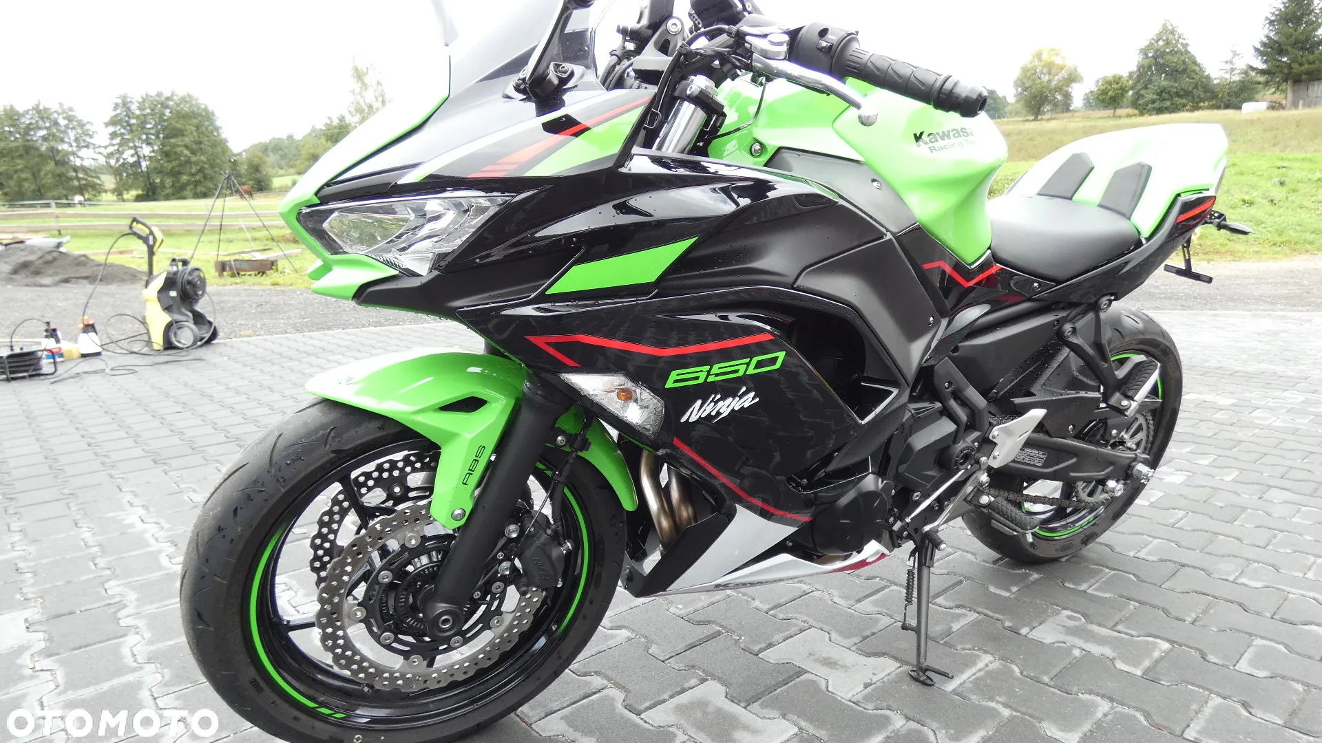 Kawasaki Ninja - 7