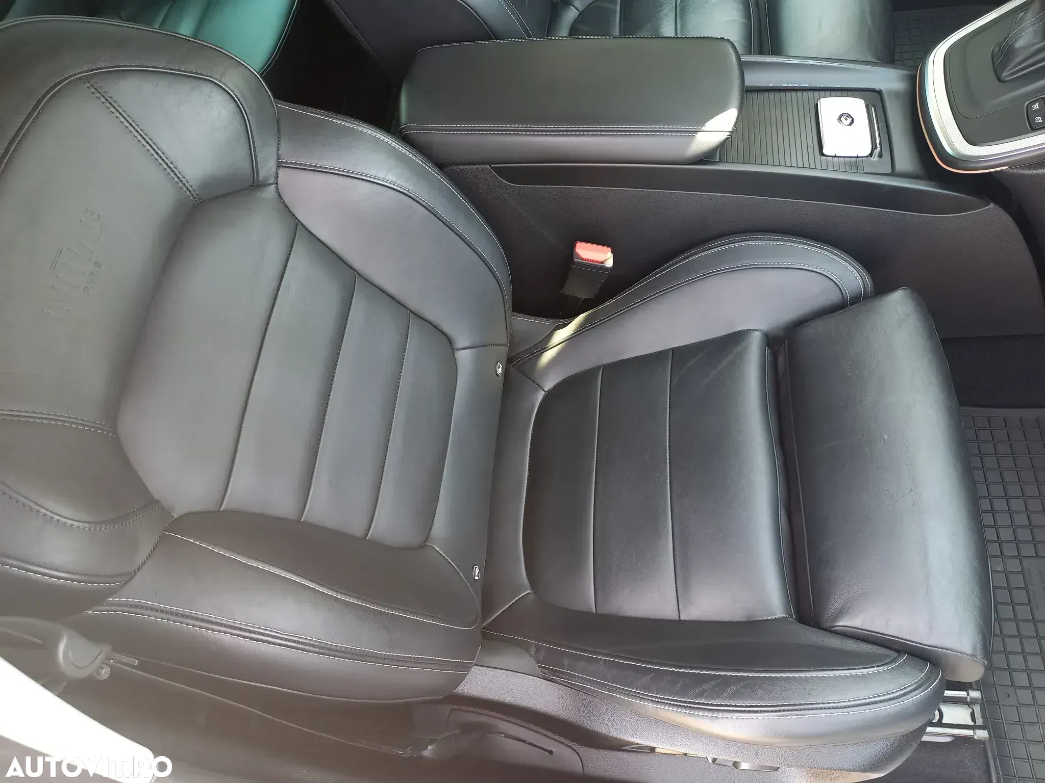 Renault Grand Scenic BLUE dCi 150 EDC BOSE EDITION - 31