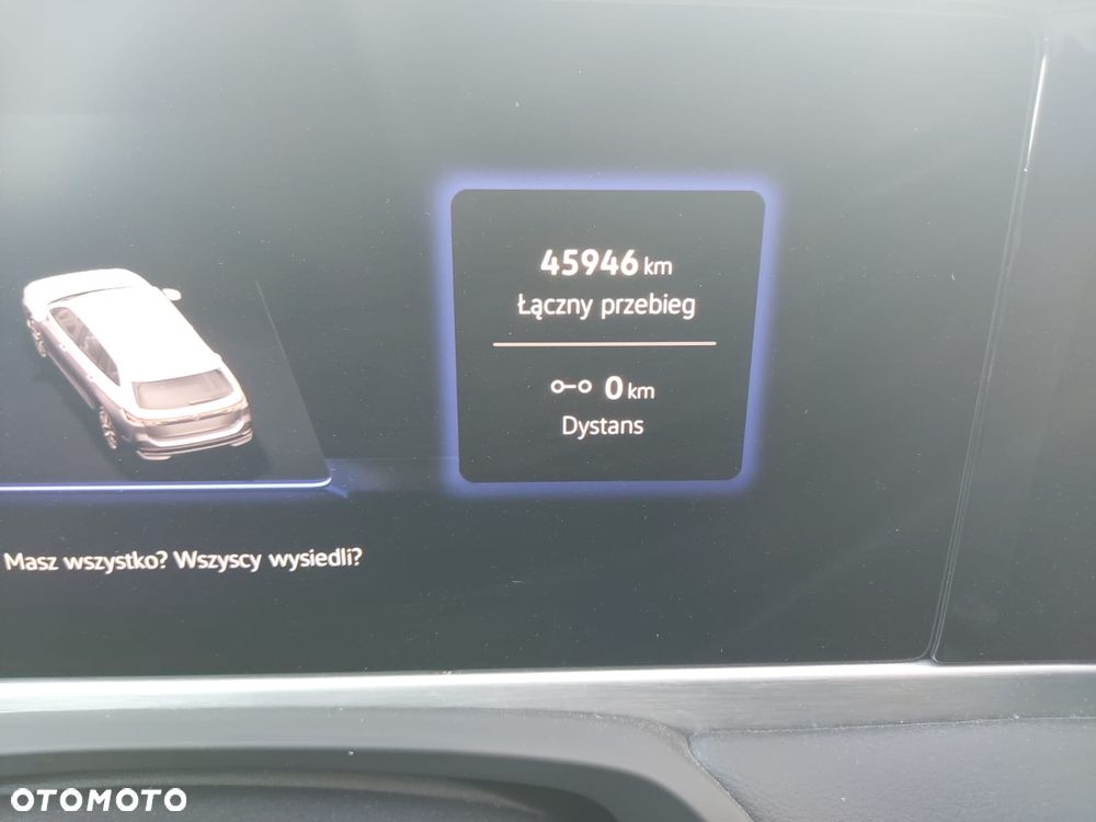 Volkswagen Passat 2.0 TDI SCR DSG 4Motion Elegance - 12
