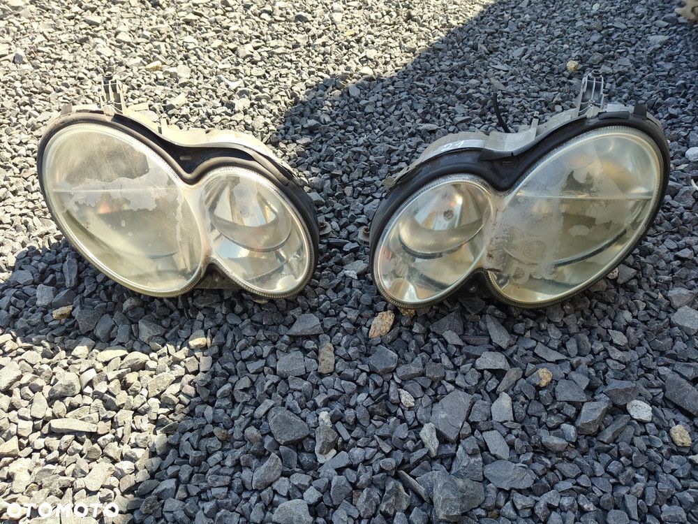 MERCEDES W209 CLK LAMPA przednia przód Prawa Lewa CAŁE ZACZEPY! uk H7 - 3