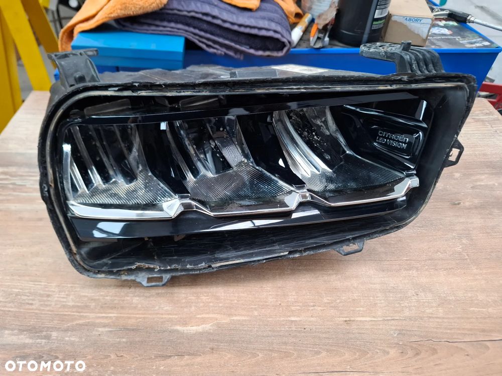 C3 AIRCROSS LIFT LAMPA PRAWA PRZEDNIA - 2