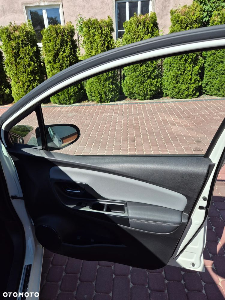 Toyota Yaris 1.5 VVT-i Style Selection - 26