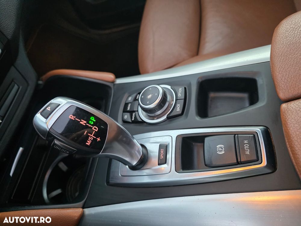 BMW X6 xDrive40d - 26
