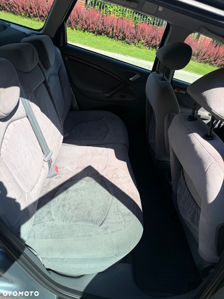Citroën C5 2.0 HDi Control+ - 19