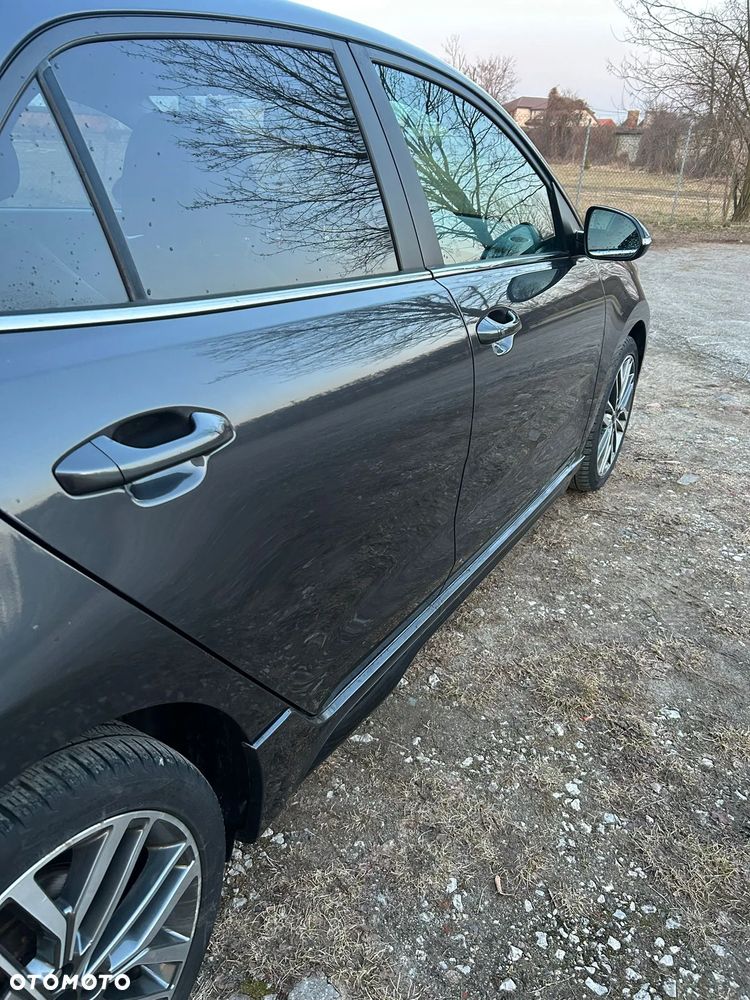 Kia Rio 1.0 T-GDI GT-Line - 6