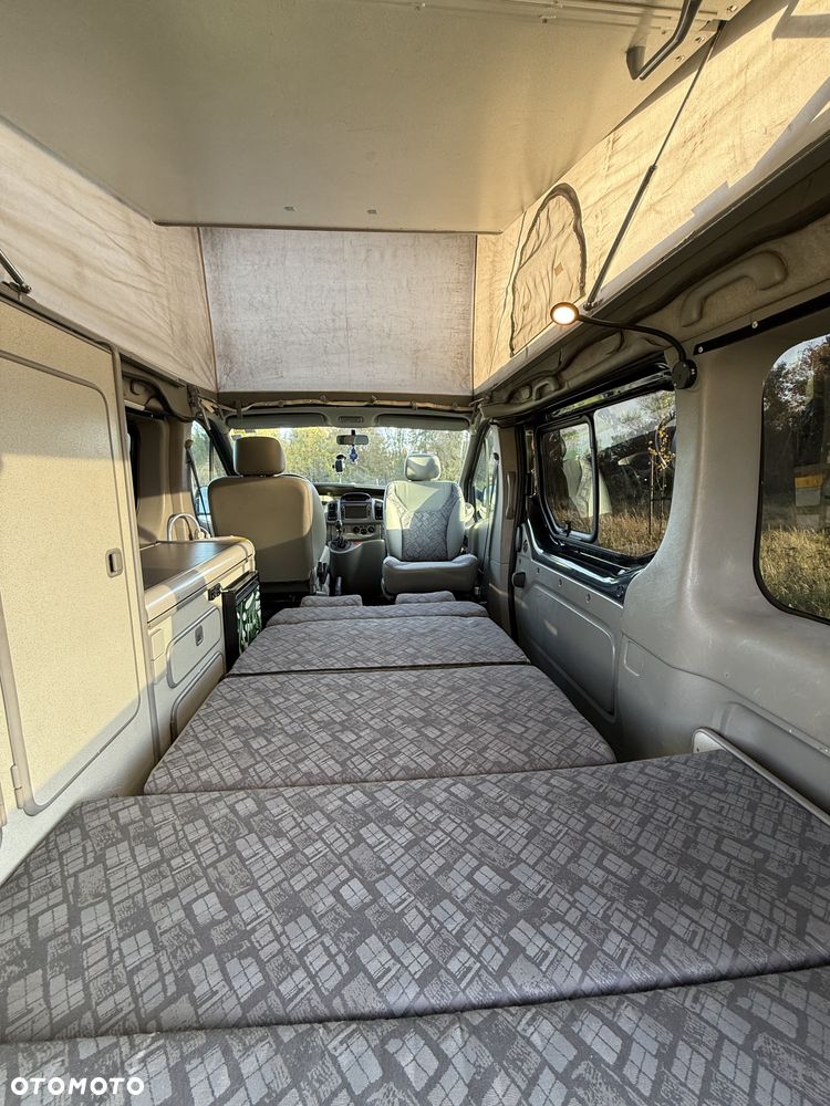 Opel Vivaro Camper (jak California, Marco Polo, Westalia) - 15