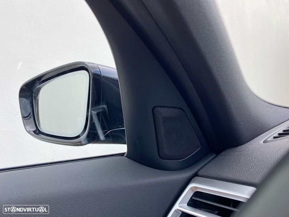 BMW 318 d Pack Desportivo M Auto - 15