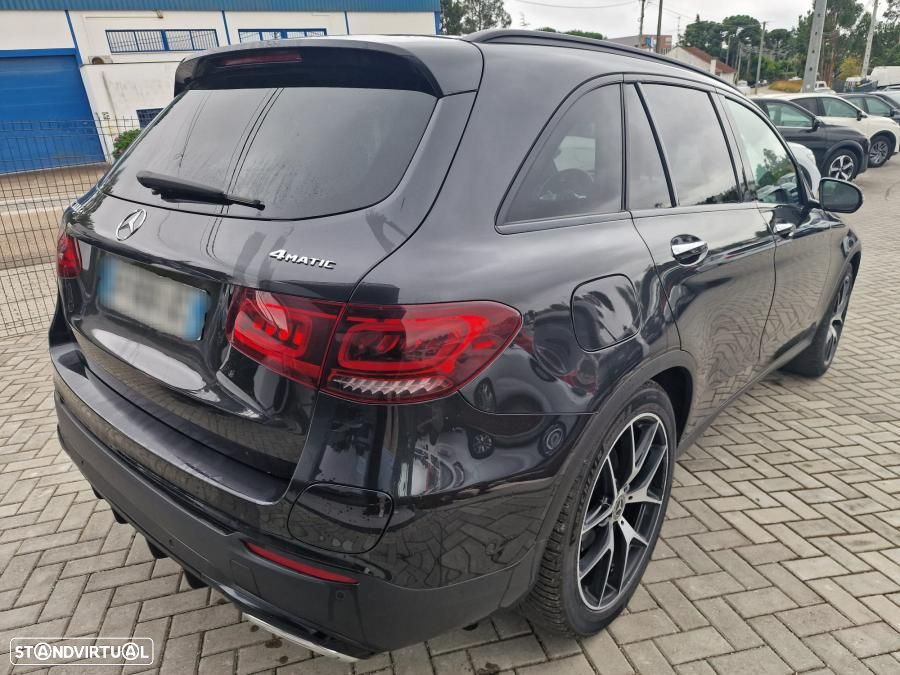 Mercedes-Benz GLC 300 e 4Matic - 2