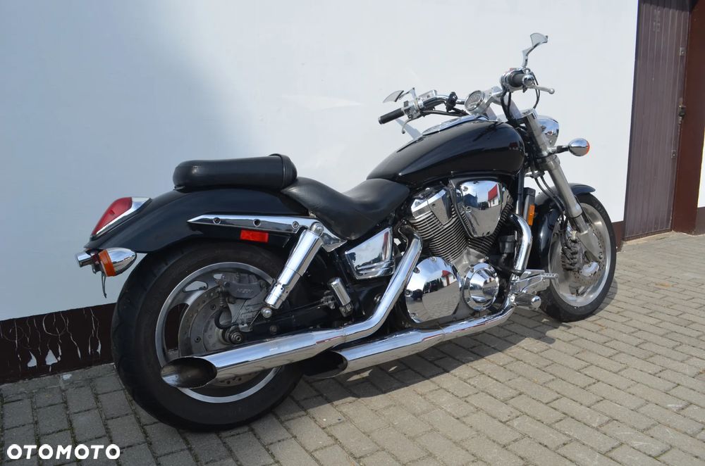 Honda VTX - 3