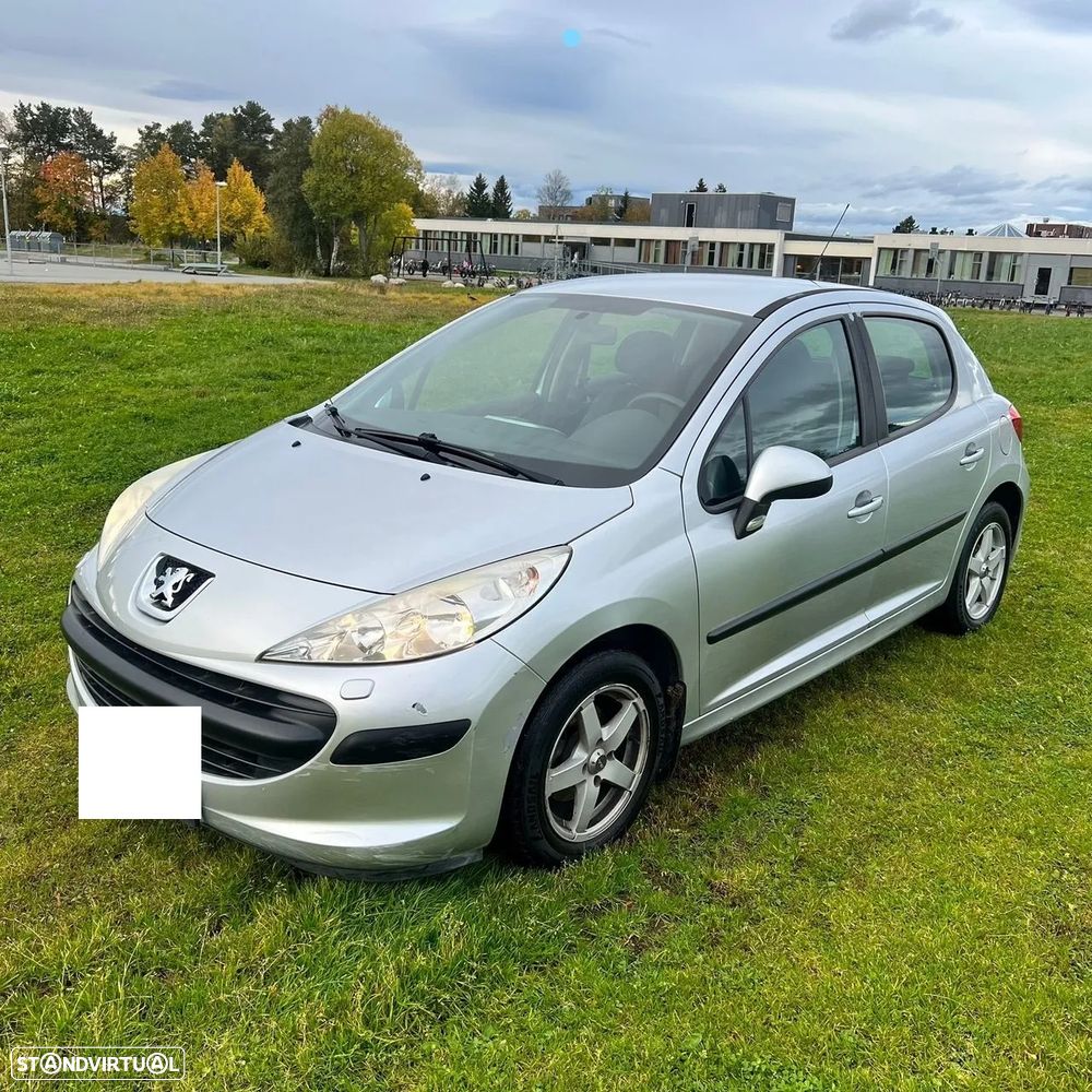 Peugeot 207 - 3