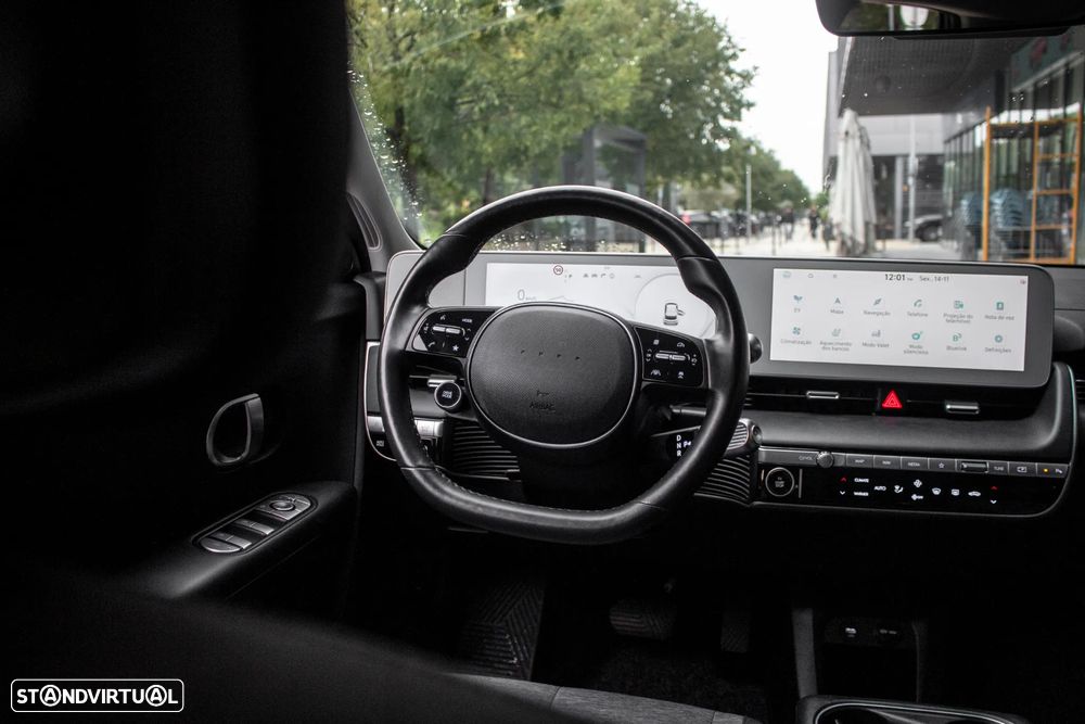 Hyundai Ioniq 5 72,6 kWh 4WD Dynamiq - 34