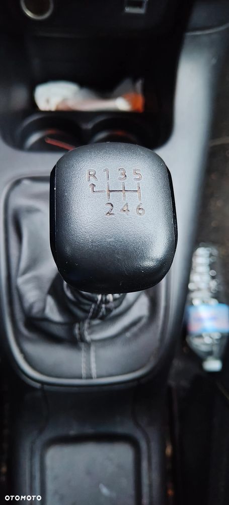 Citroën C3 BlueHDi 100 S&S FEEL PACK - 12