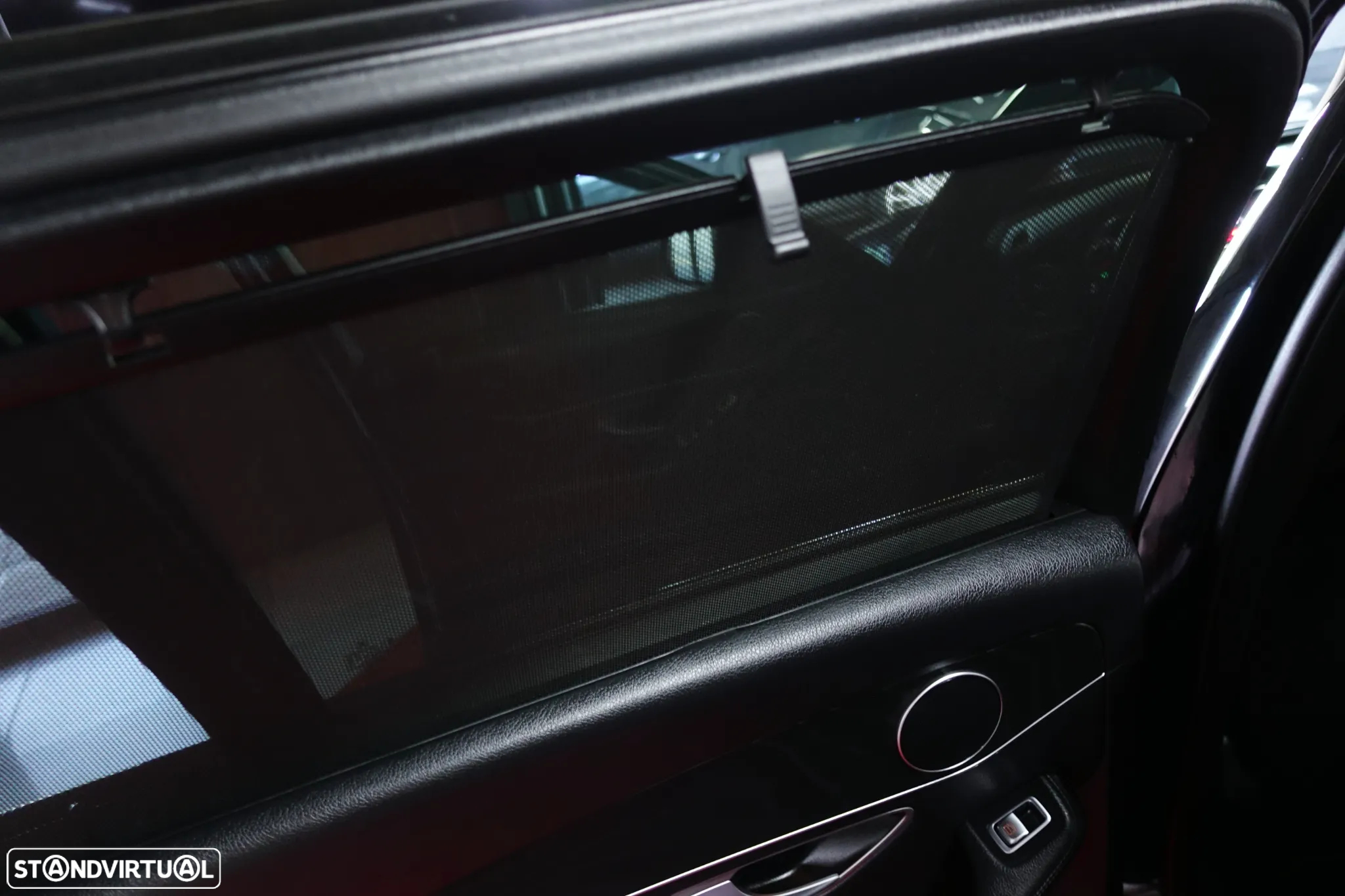 Mercedes-Benz C 300 h AMG Line - 56
